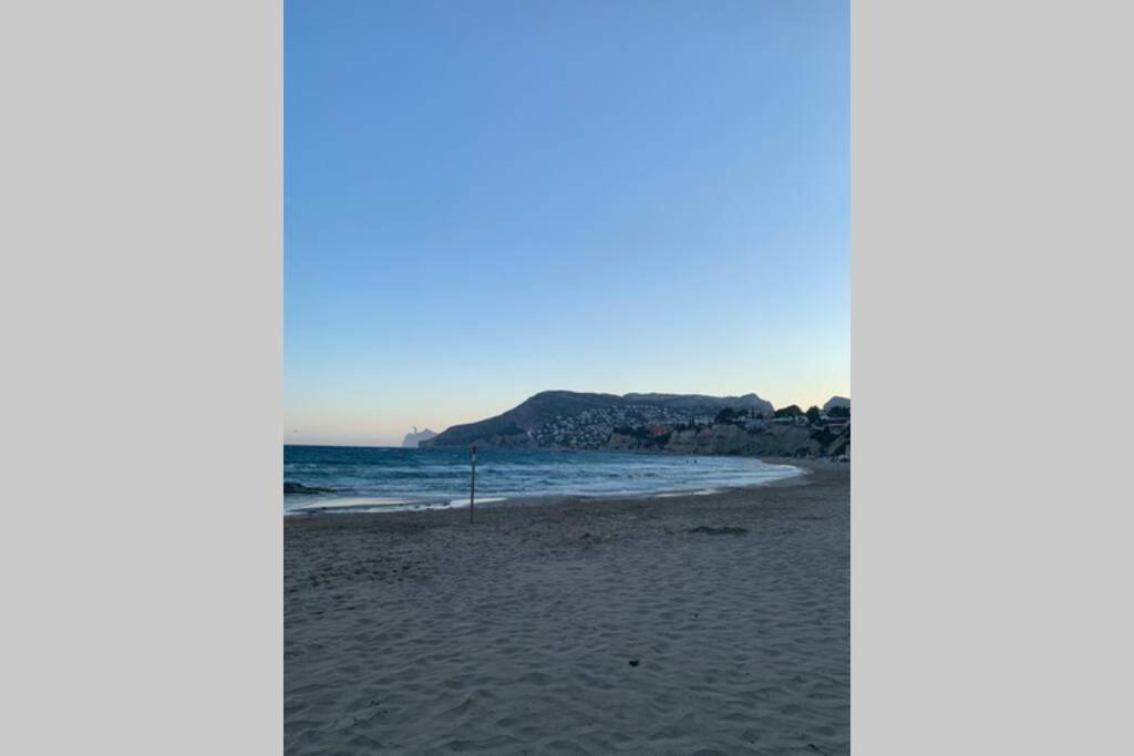 Apartamento En 1º Linea De Playa Lägenhet Calpe Exteriör bild